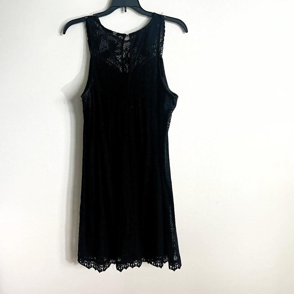 Chance or Fate - Sleeveless Black Lace Dress - L